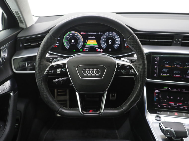 Vehicle Image 40