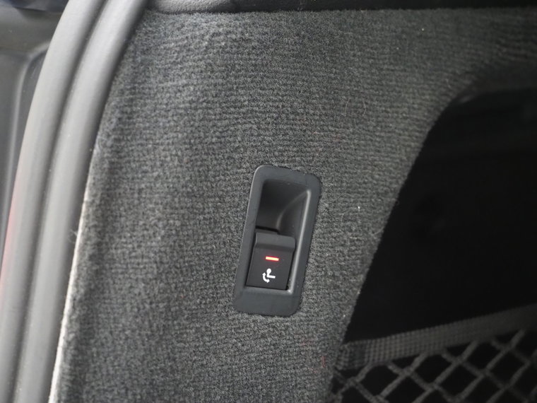 Vehicle Image 45