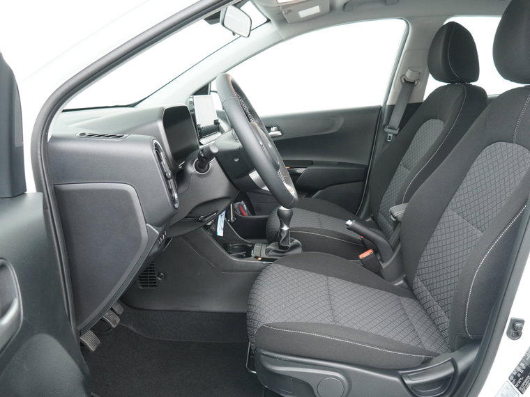 Vehicle Image 18