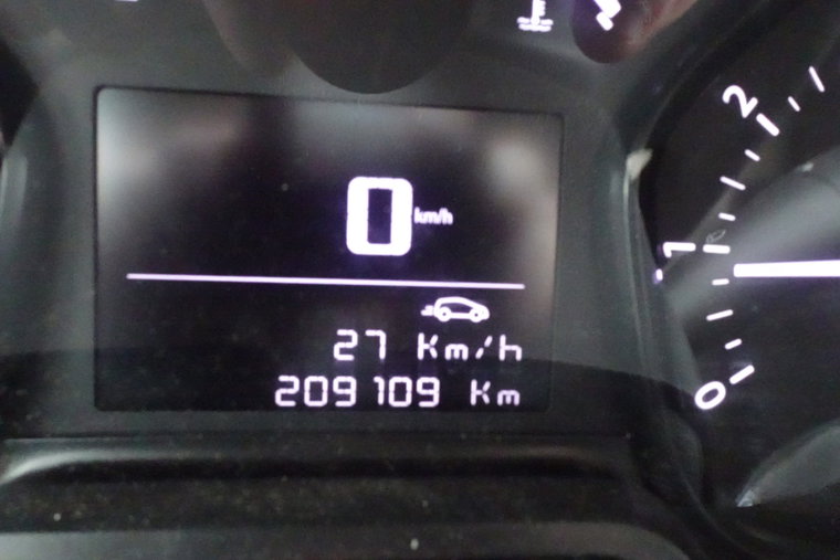 Vehicle Image 22