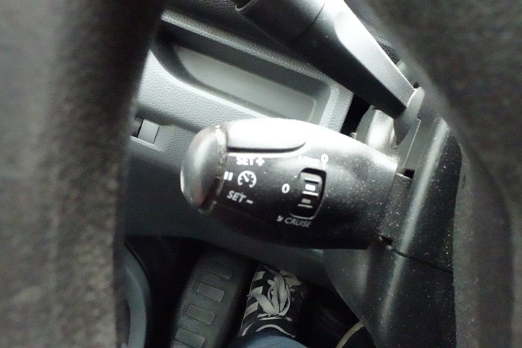 Vehicle Image 24