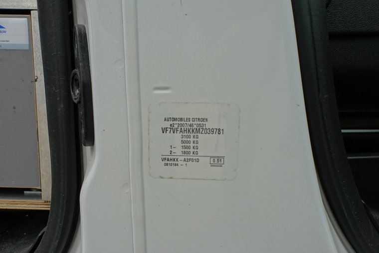 Vehicle Image 30