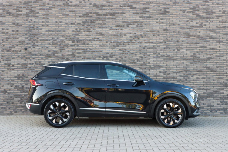 Vehicle Image 19
