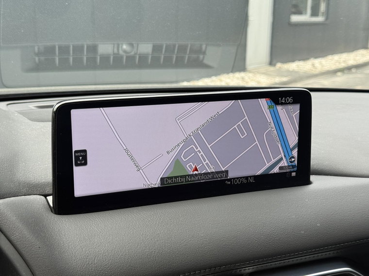 Vehicle Image 17