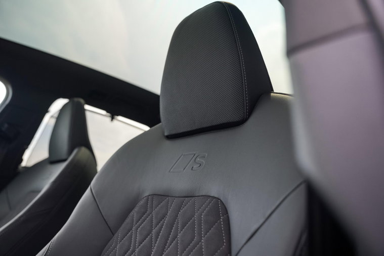 Vehicle Image 20