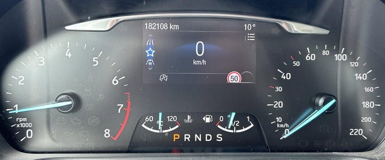 Vehicle Image 23