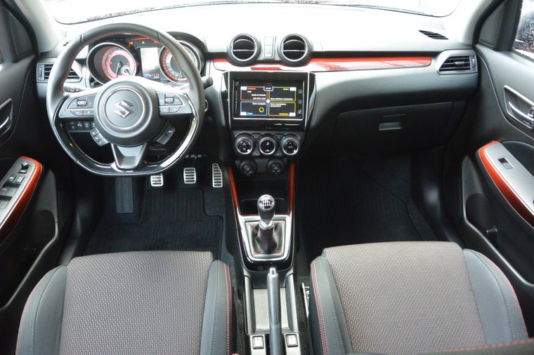 Vehicle Image 19