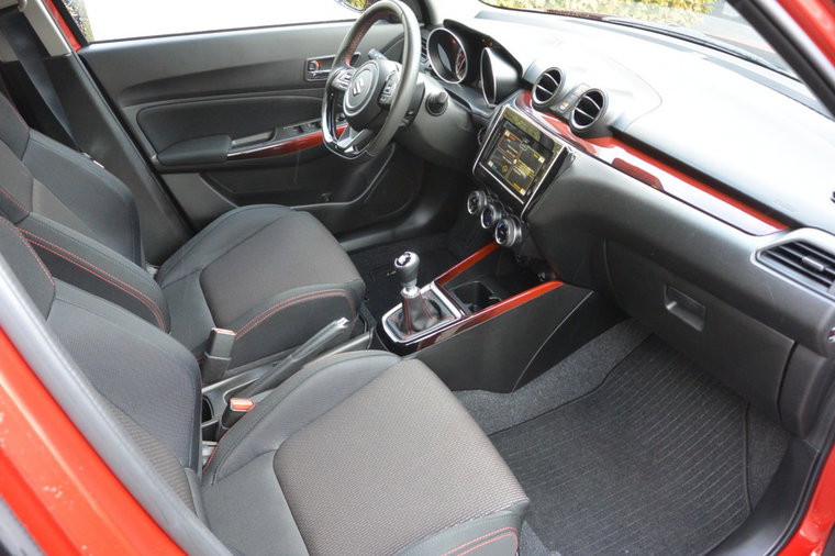 Vehicle Image 28