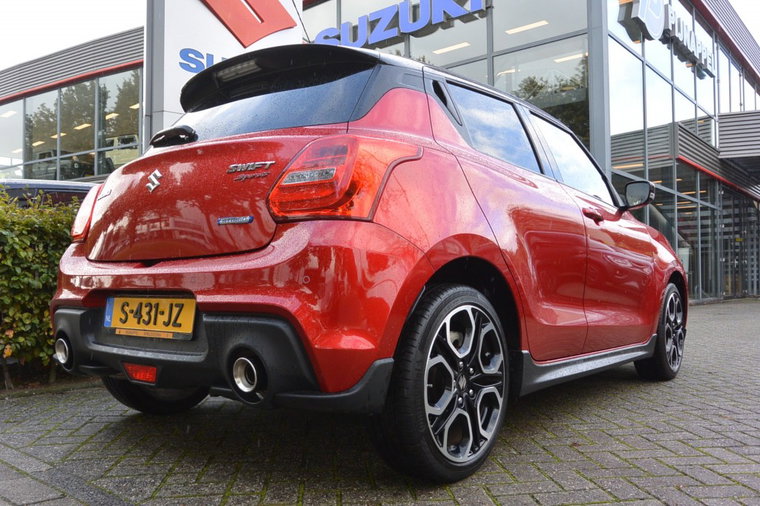 Vehicle Image 7