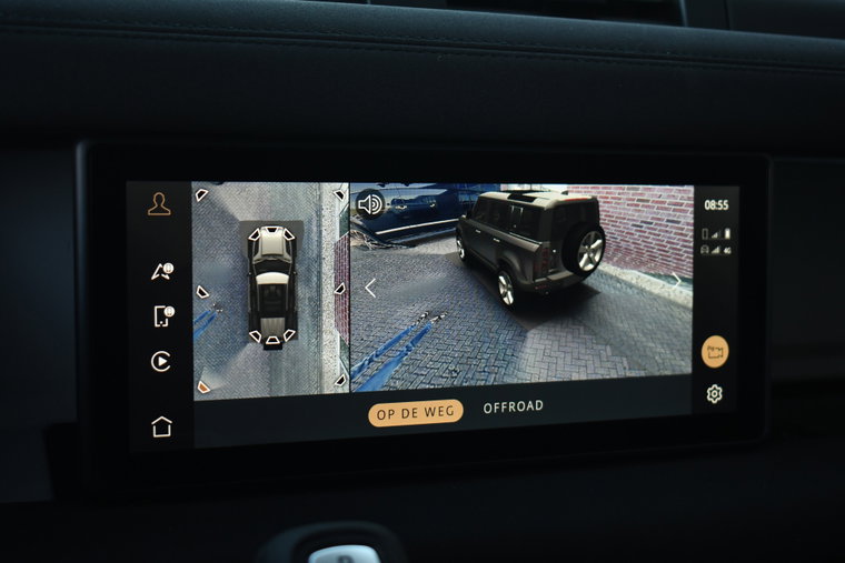 Vehicle Image 13