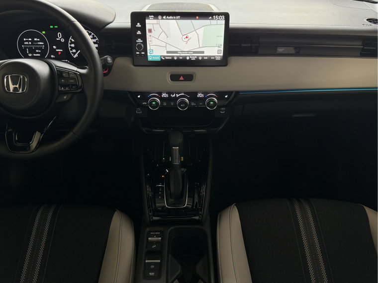 Vehicle Image 24