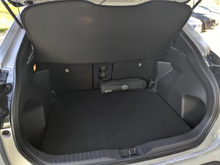 Vehicle Image 13