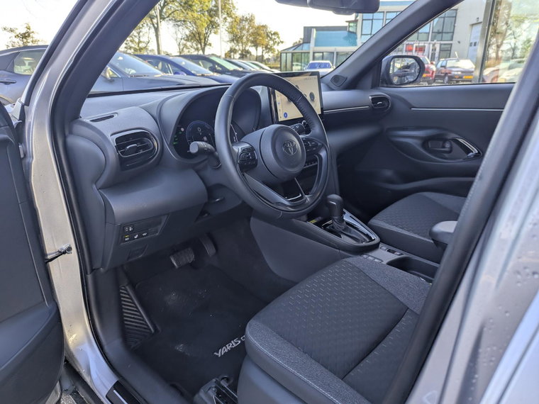 Vehicle Image 18