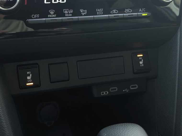 Vehicle Image 31