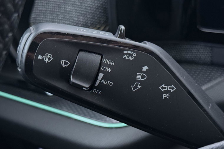 Vehicle Image 40