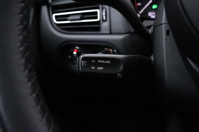 Vehicle Image 26