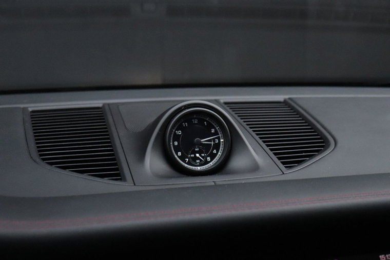Vehicle Image 31