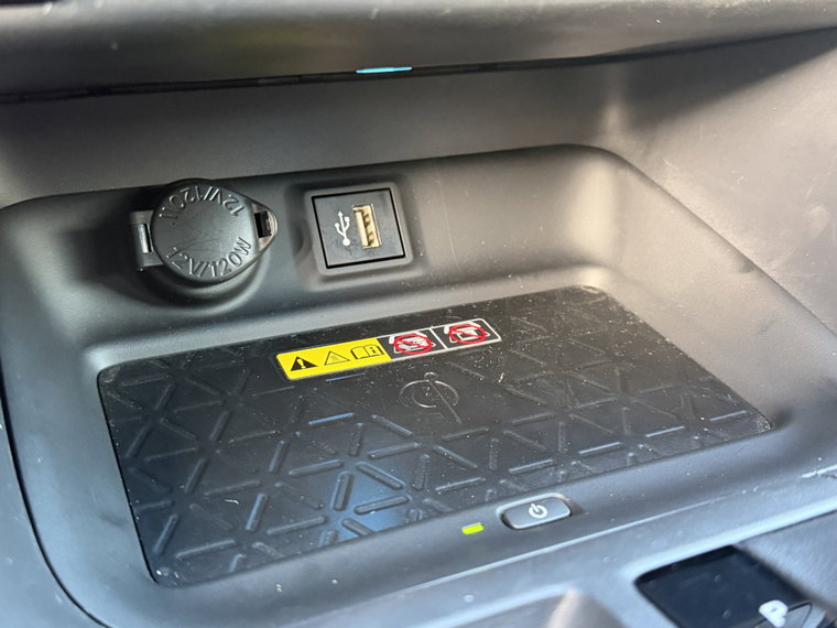 Vehicle Image 41