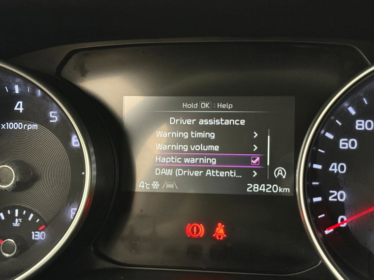 Vehicle Image 25