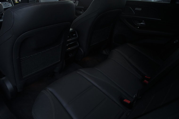 Vehicle Image 35