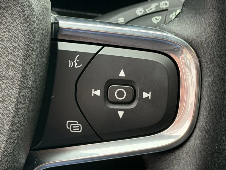 Vehicle Image 41