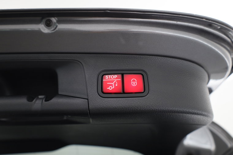 Vehicle Image 40