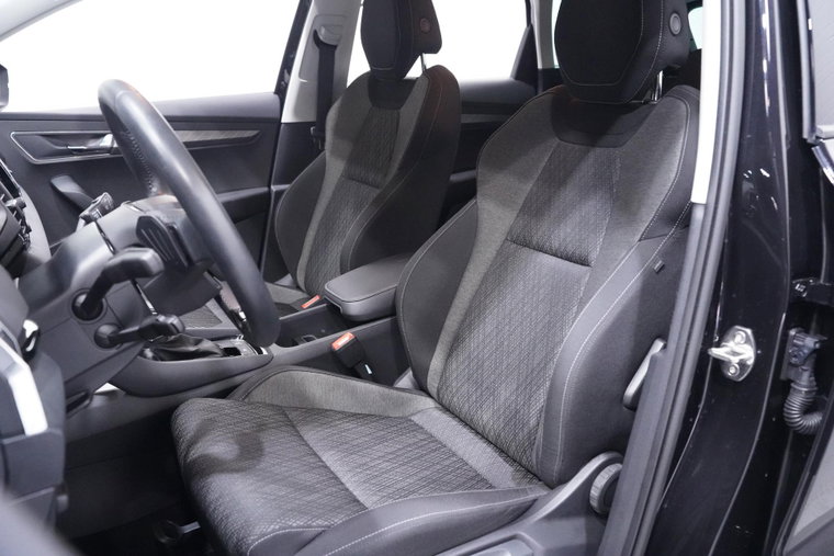 Vehicle Image 39