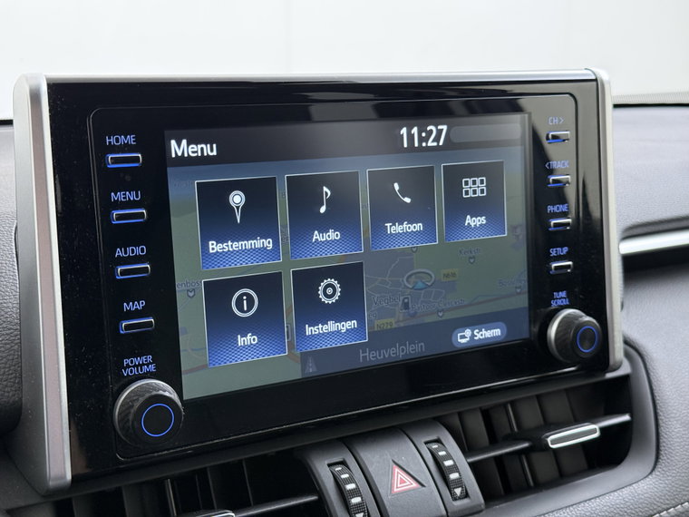 Vehicle Image 22