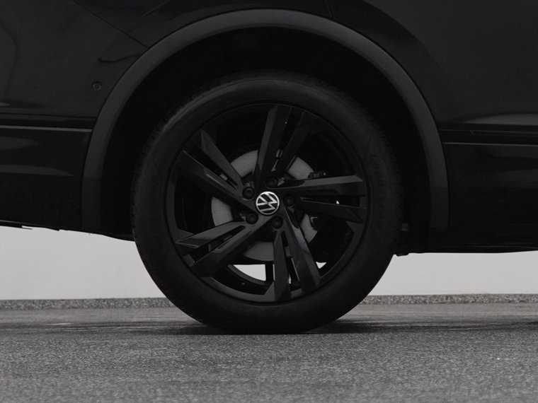 Vehicle Image 41
