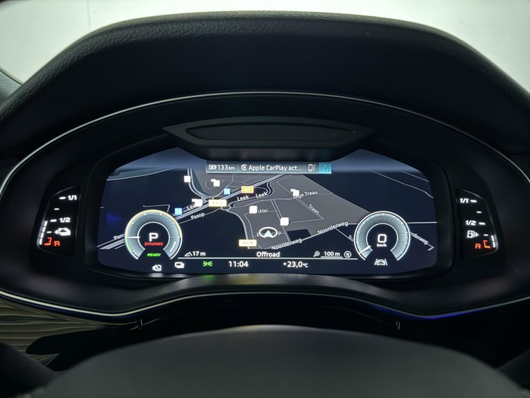 Vehicle Image 37