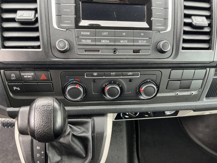 Vehicle Image 38