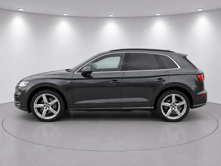 Vehicle Image 13