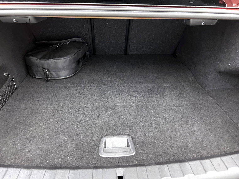 Vehicle Image 37