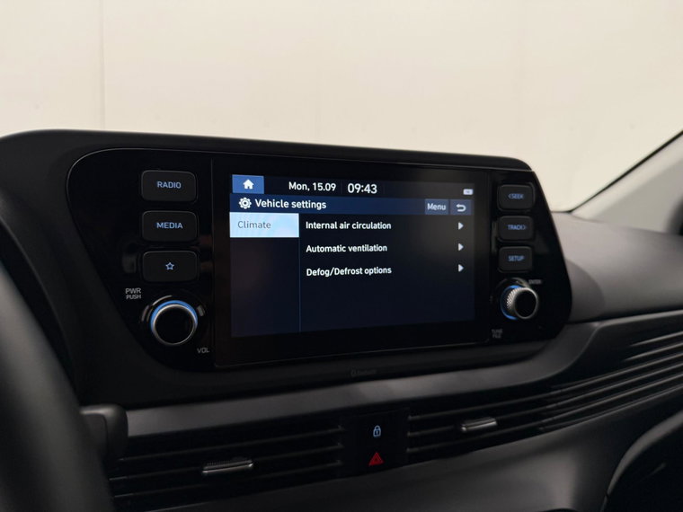Vehicle Image 20