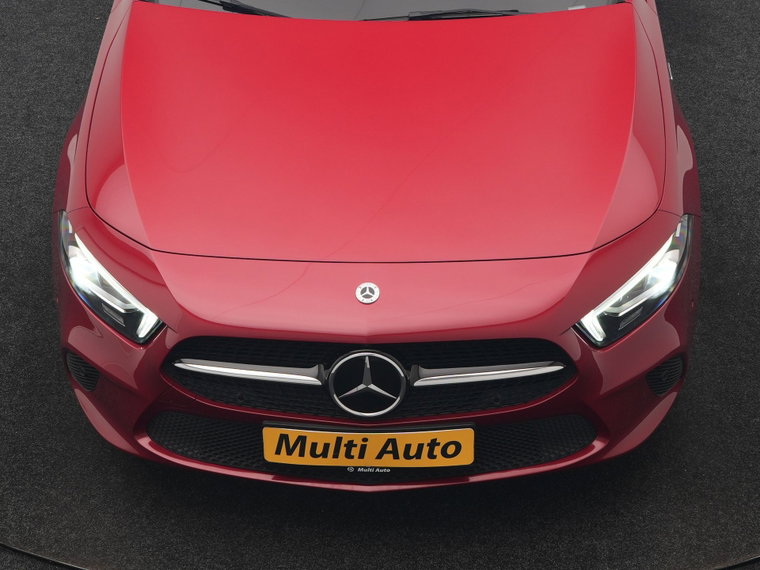 Vehicle Image 40