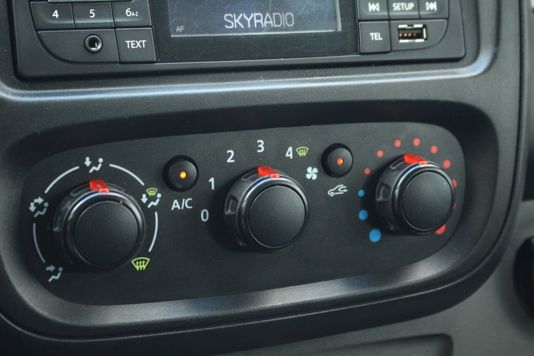 Vehicle Image 26