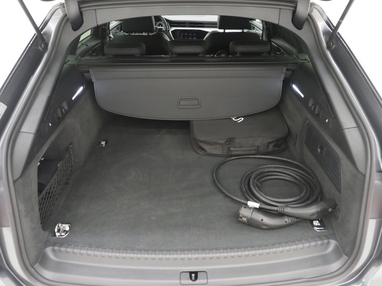 Vehicle Image 38