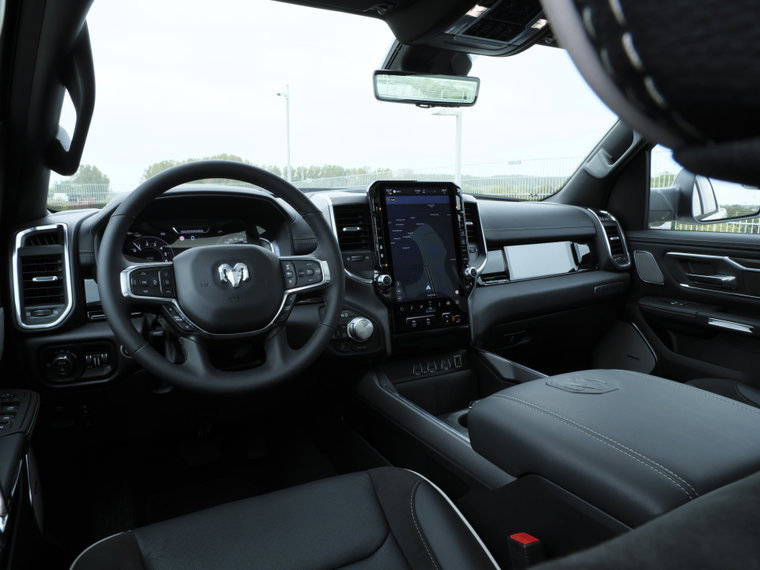 Vehicle Image 36