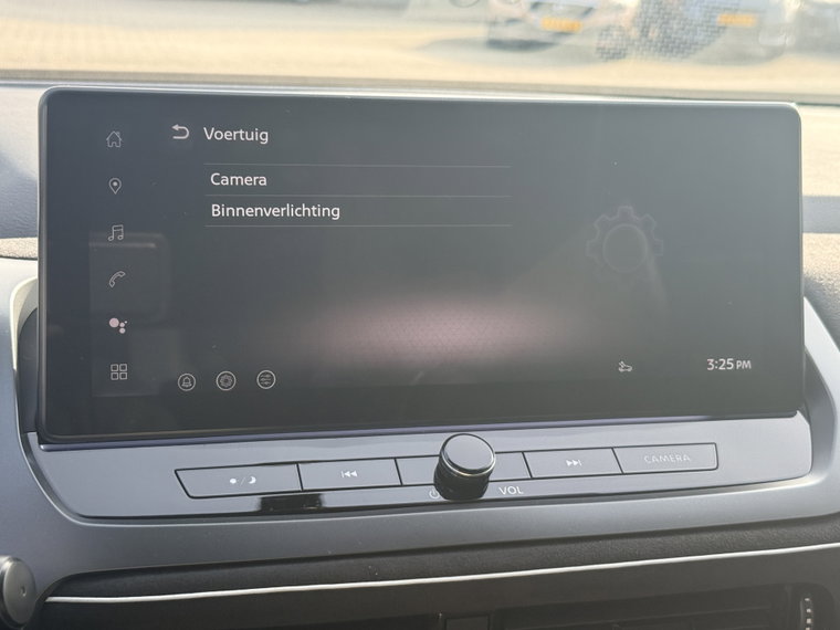 Vehicle Image 52