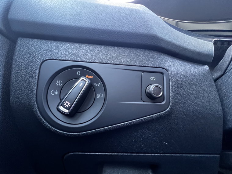 Vehicle Image 40