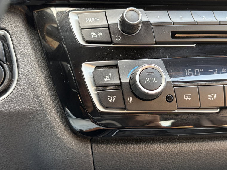 Vehicle Image 45