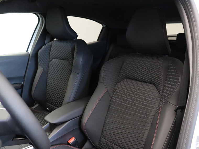 Vehicle Image 39