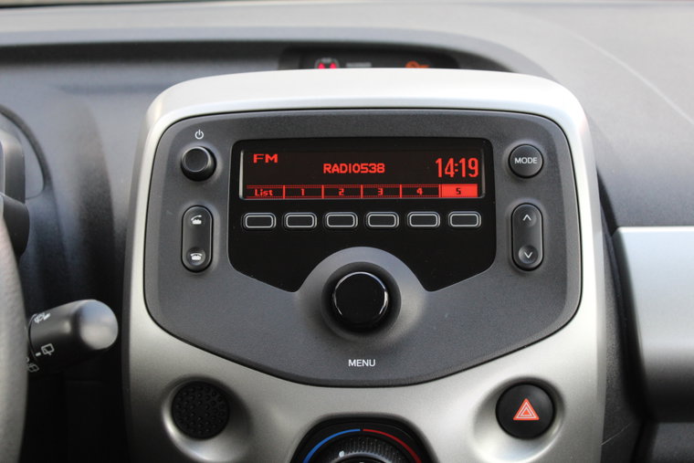 Vehicle Image 14