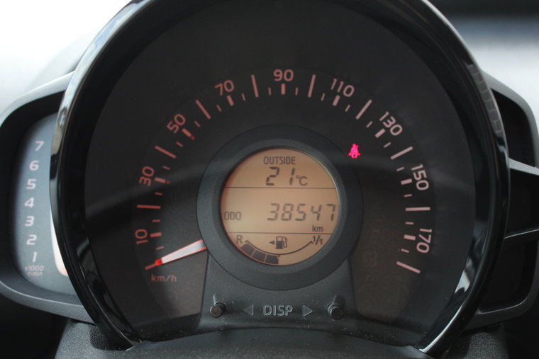Vehicle Image 24