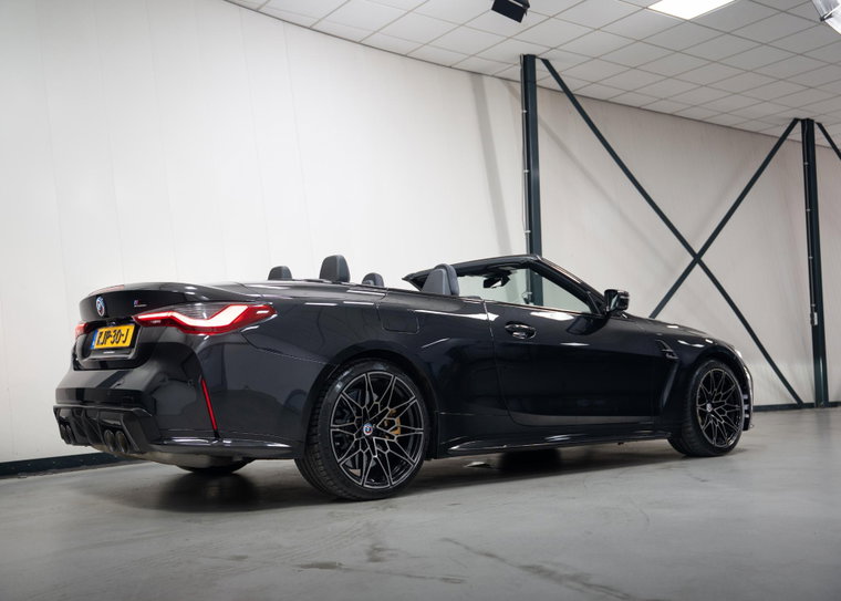 Vehicle Image 48