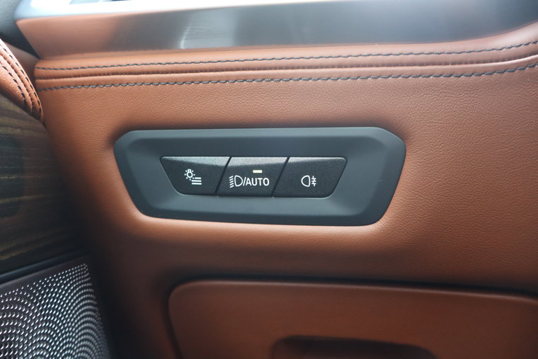 Vehicle Image 36