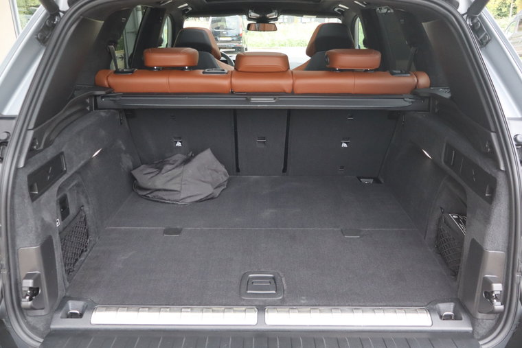 Vehicle Image 40