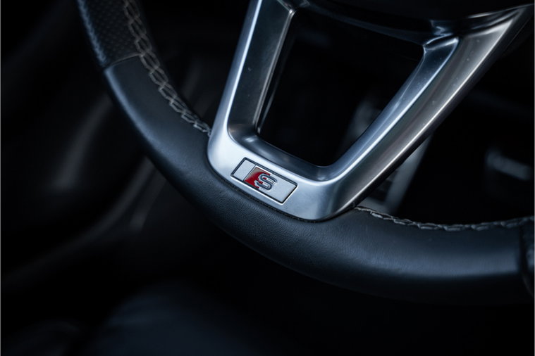 Vehicle Image 36