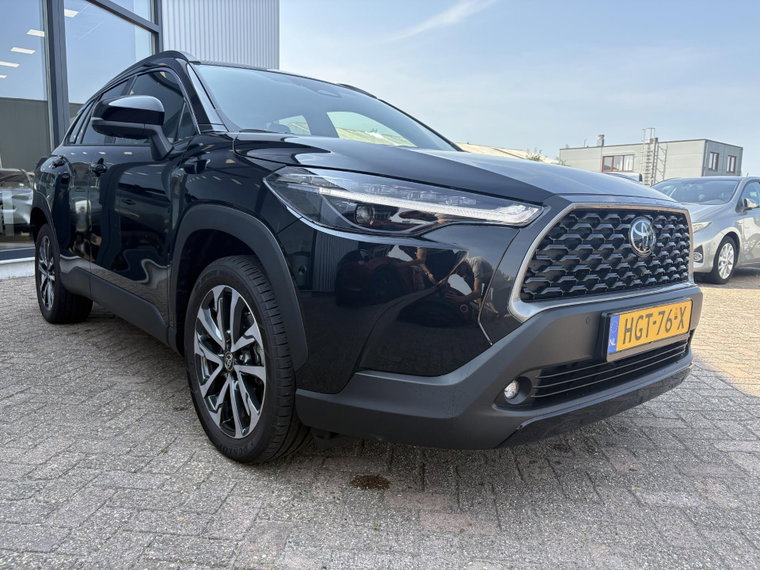 Vehicle Image 6