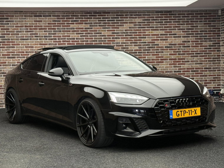 Vehicle Image 24